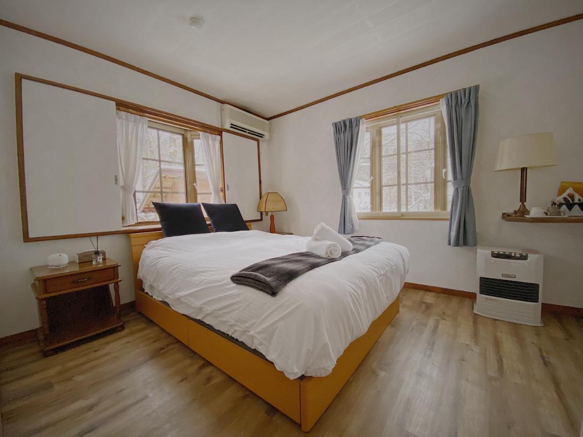 Apricot Pension Hakuba Exterior foto