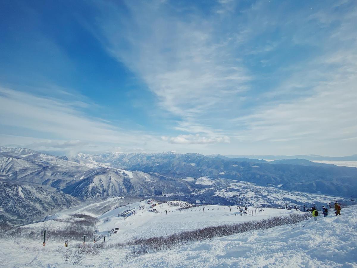 Apricot Pension Hakuba Exterior foto